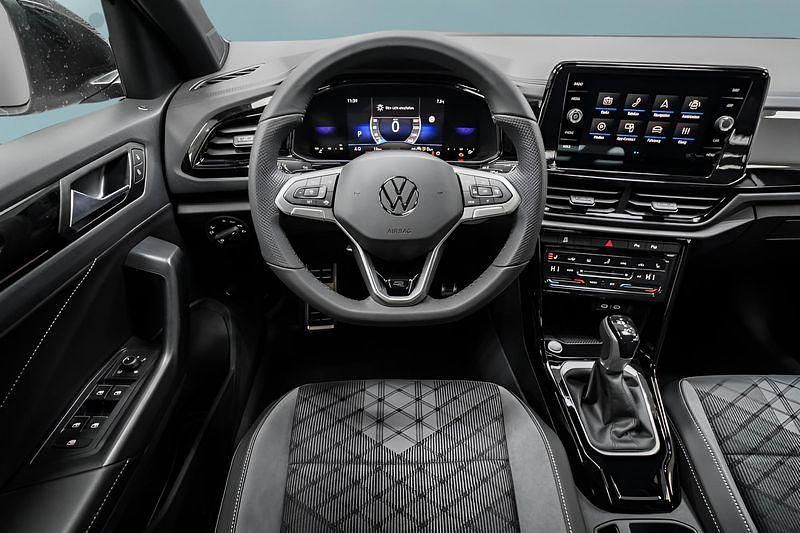 Neu VW T-Roc 150 PS (110 kW) 2025 Blau SUV