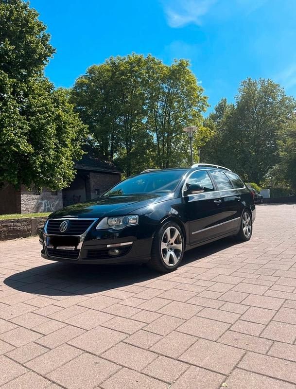 Schwarz Gebraucht 2006 VW Passat Kombi | 3.000 € (Teuer) - Bild 1/4