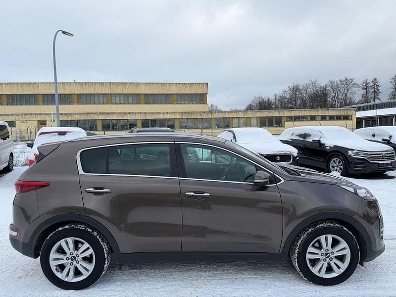 Gebraucht Kia Sportage Spirit 141 PS (103 kW) 2018 Braun SUV