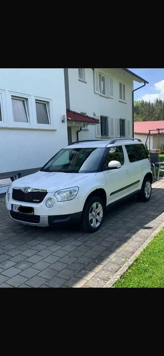 Gebraucht Skoda Yeti 105 PS (77 kW) 2011 Weiß SUV