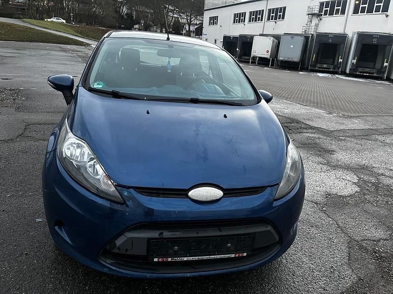 Blau Gebraucht 2009 Ford Fiesta Kleinwagen | 1.900 € (Fairer Preis) - Bild 1/4