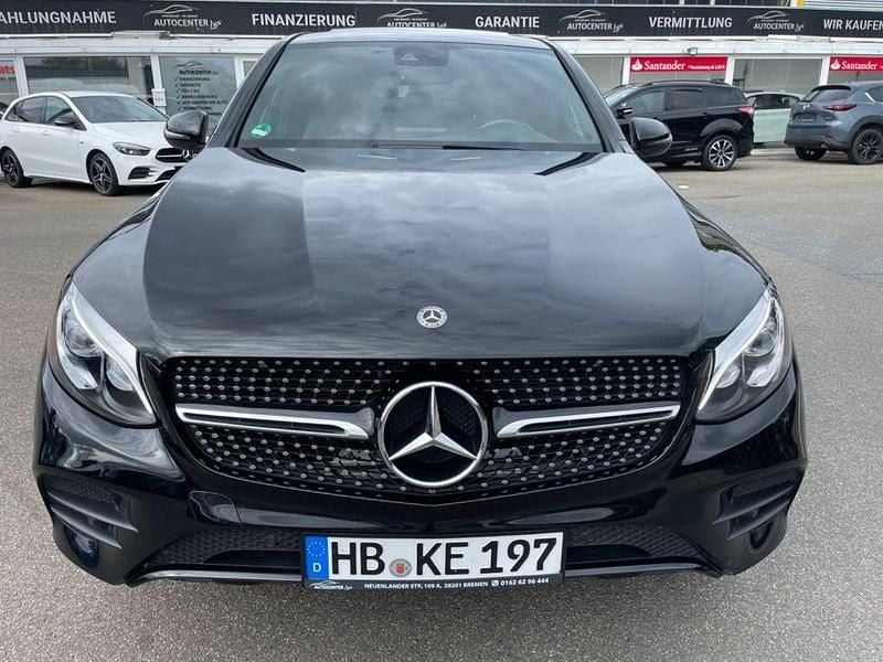 Schwarz Gebraucht 2018 Mercedes GLC300 AMG line Coupé | 36.999 € (Superpreis) - Bild 1/4