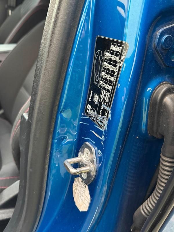 Gebraucht Ford Focus ST-Line 151 PS (111 kW) 2018 Blau Kombi