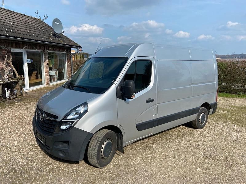 Gebraucht Opel Movano 150 PS (110 kW) 2021 Silber Van