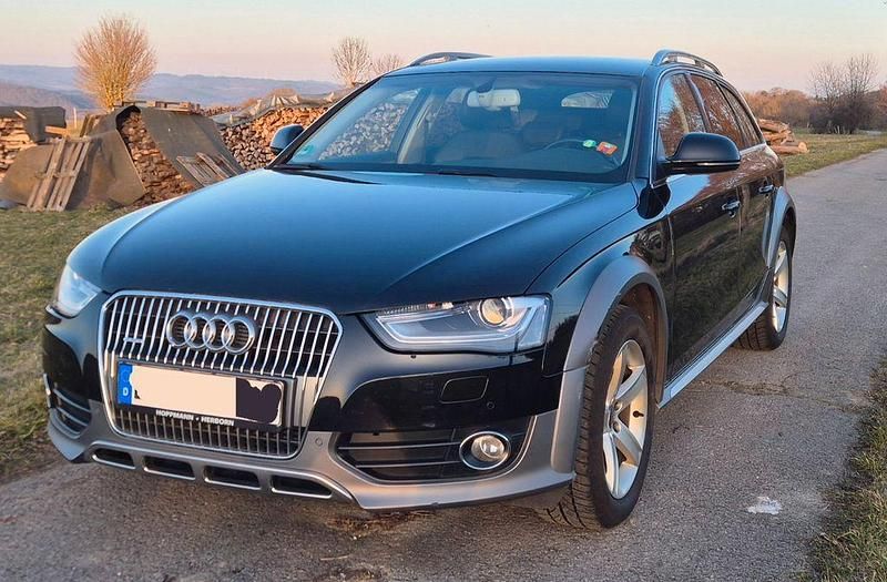 Gebraucht Audi A4 Allroad 177 PS (130 kW) 2013 Schwarz Kombi