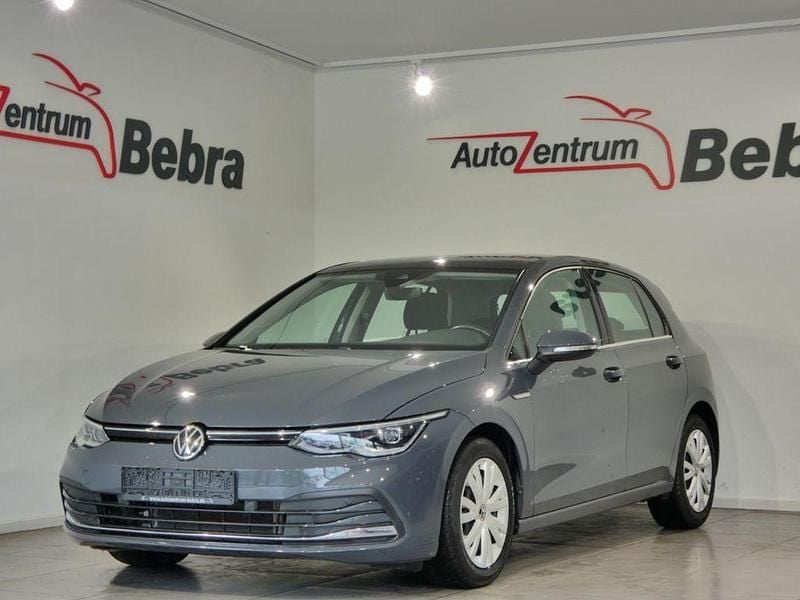 Delfingrau metallic Gebraucht 2019 VW Golf VII Edition Limousine | 17.490 € (Fairer Preis) - Bild 1/4