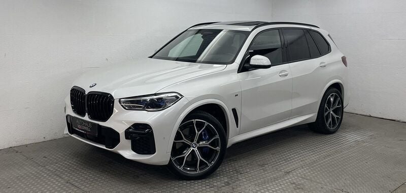 Weiß Gebraucht 2022 BMW X5 M Sport SUV | 60.800 € (Fairer Preis) - Bild 1/4
