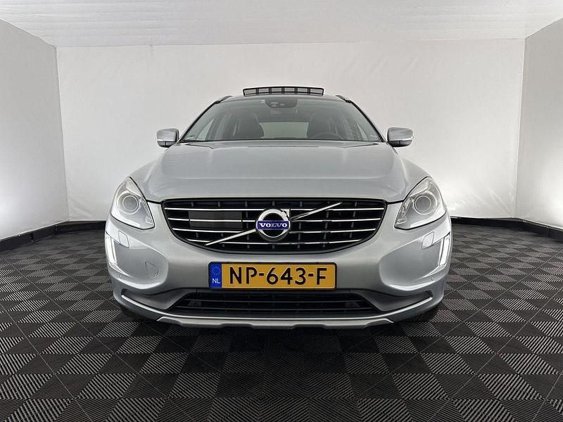 Gebraucht Volvo XC60 190 PS (139 kW) 2017 Grau SUV