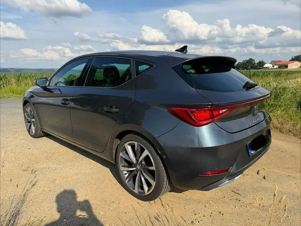 Gebraucht Seat Leon FR-Line 150 PS (110 kW) 2020 Grau Limousine