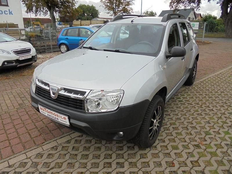 Silber Gebraucht 2010 Dacia Duster Ambiance SUV | 4.980 € (Fairer Preis) - Bild 1/4