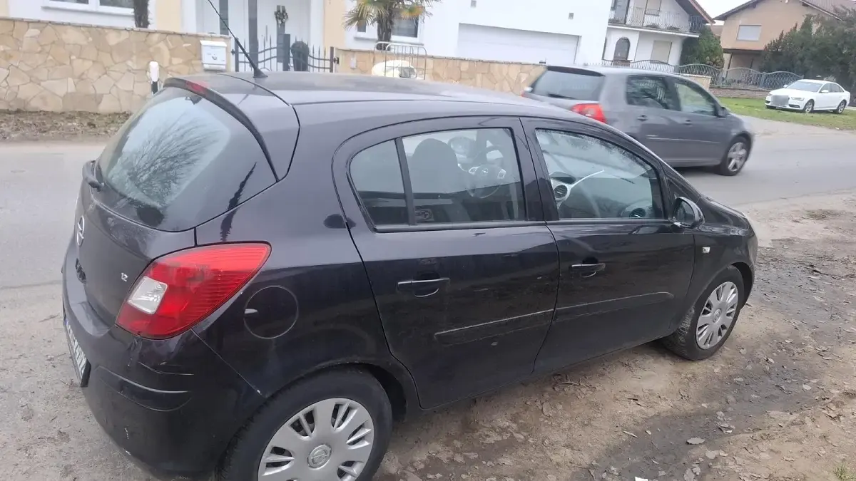Gebraucht Opel Corsa 80 PS (58 kW) 2007 Schwarz Kleinwagen