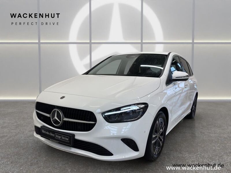 Weiss Gebraucht 2023 Mercedes B220 Advanced Van / Kleinbus | 32.990 € (Guter Preis) - Bild 1/4