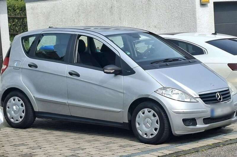 Silber Gebraucht 2004 Mercedes A170 | 1.900 € - Bild 1/4