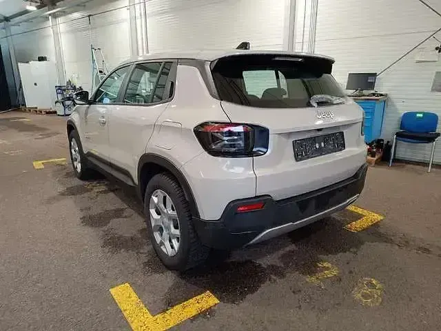 Gebraucht Jeep Avenger Altitude 101 PS (74 kW) 2024 Stone grey metallic clear coat SUV