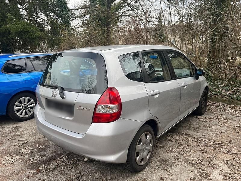Gebraucht Honda Jazz 95 PS (69 kW) 2005 Silber Kleinwagen