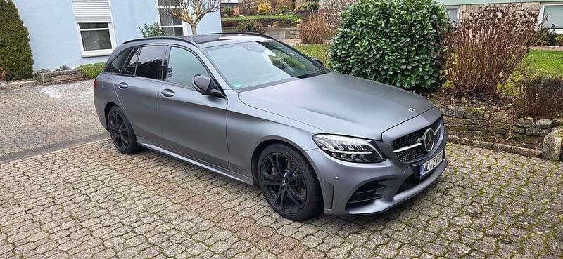 Gebraucht Mercedes C300 AMG line 245 PS (180 kW) 2019 Grau Kombi
