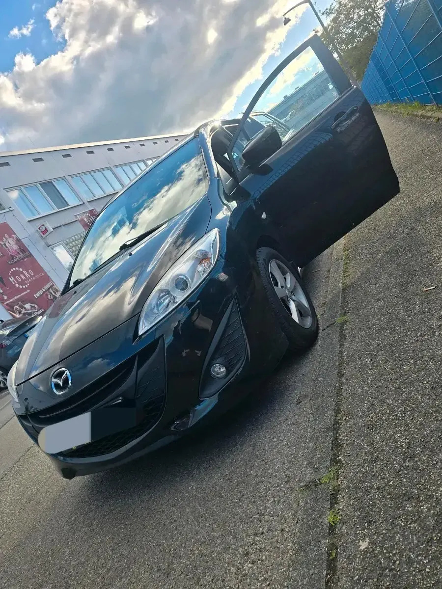 Gebraucht Mazda 5 116 PS (85 kW) 2011 Schwarz Van / Kleinbus