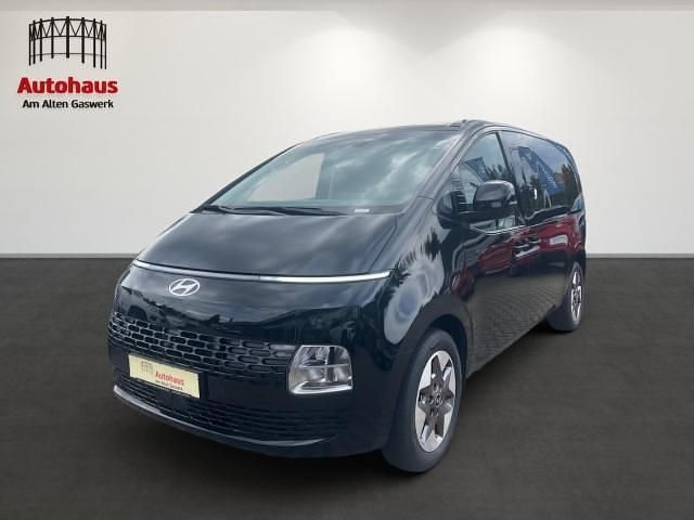Abyss black / mic (schwarz) Neu 2025 Hyundai Staria Prime Van | 51.475 € (Fairer Preis) - Bild 1/4