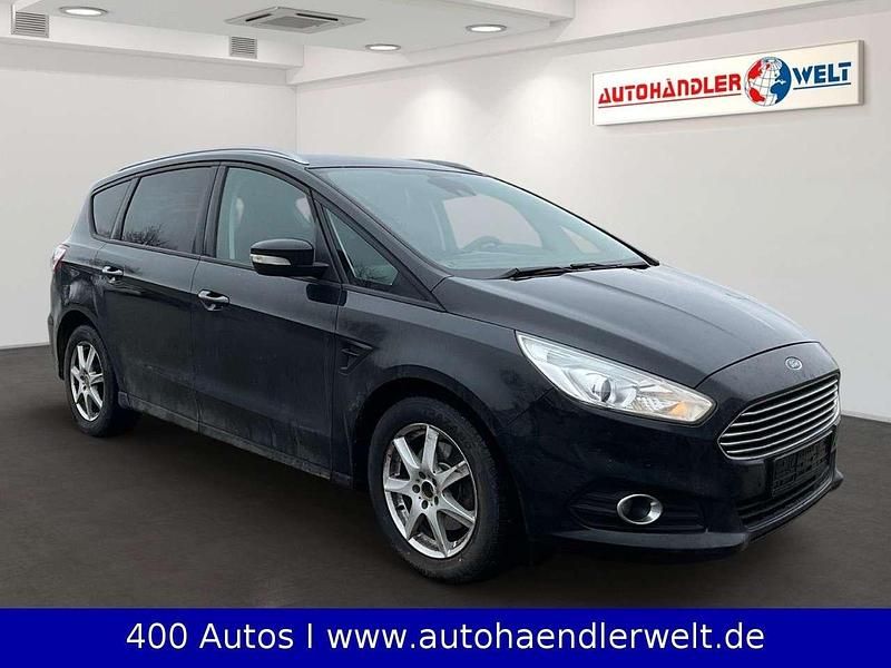 Gebraucht Ford S-MAX Business Edition 150 PS (110 kW) 2018 Schwarz Van / Kleinbus