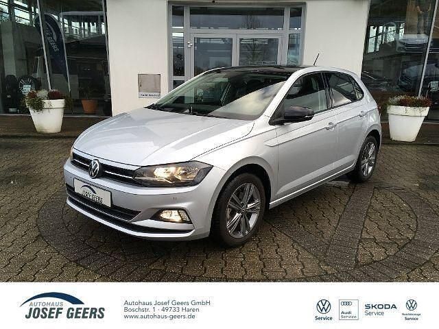Silber Gebraucht 2022 VW Polo Comfortline Limousine | 17.799 € (Fairer Preis) - Bild 1/4