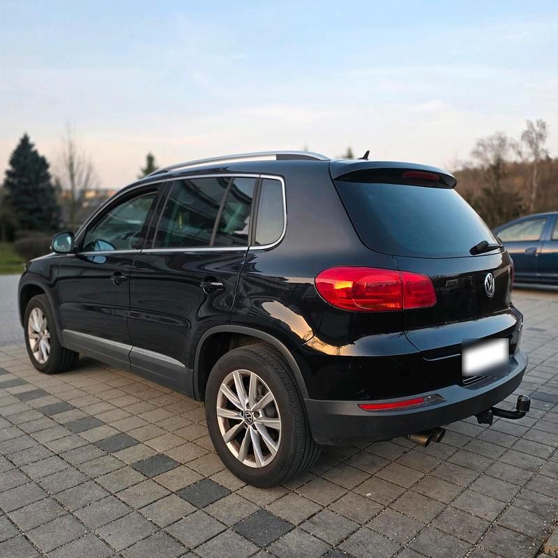 Gebraucht VW Tiguan 110 PS (80 kW) 2011 Schwarz SUV