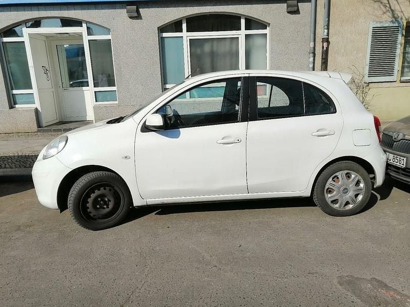 Gebraucht Nissan Micra 80 PS (58 kW) 2013 Weiß Kleinwagen