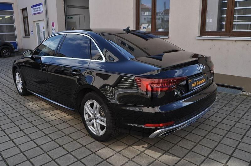 Gebraucht Audi A4 S-Line 150 PS (110 kW) 2018 Schwarz Limousine