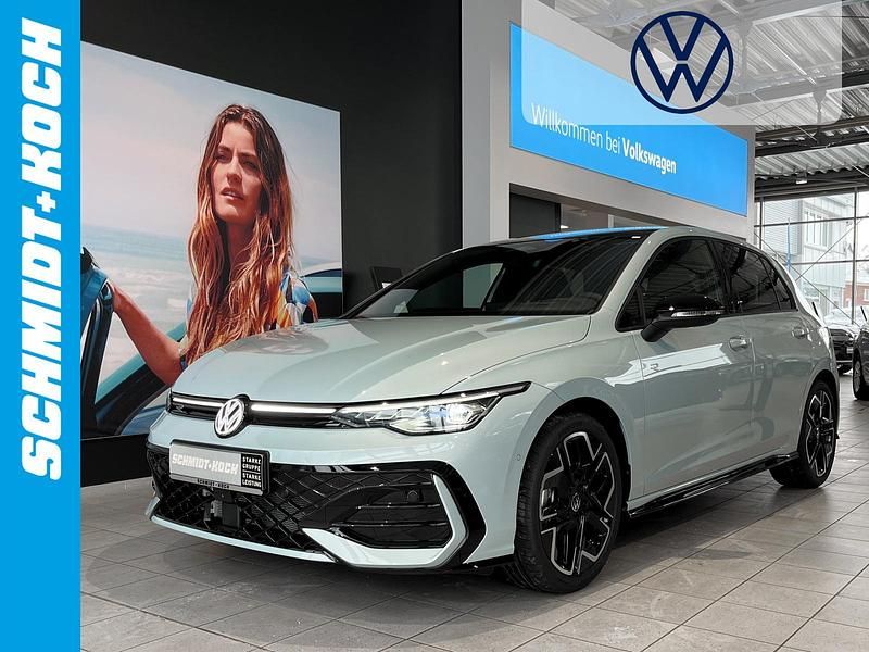 Neu VW Golf VIII R-line 150 PS (110 kW) 2026 Crystal ice blue (blau)