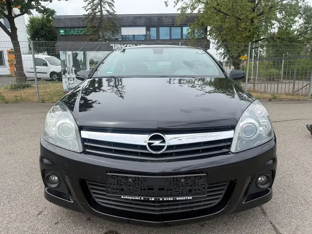 Gebraucht Opel Astra GTC OPC 170 PS (125 kW) 2006 Schwarz Limousine