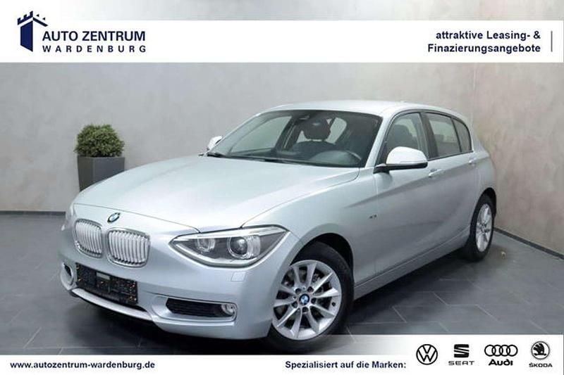 Glaciersilber metallic Gebraucht 2011 BMW 116 Urban Line Kleinwagen | 6.450 € (Guter Preis) - Bild 1/4