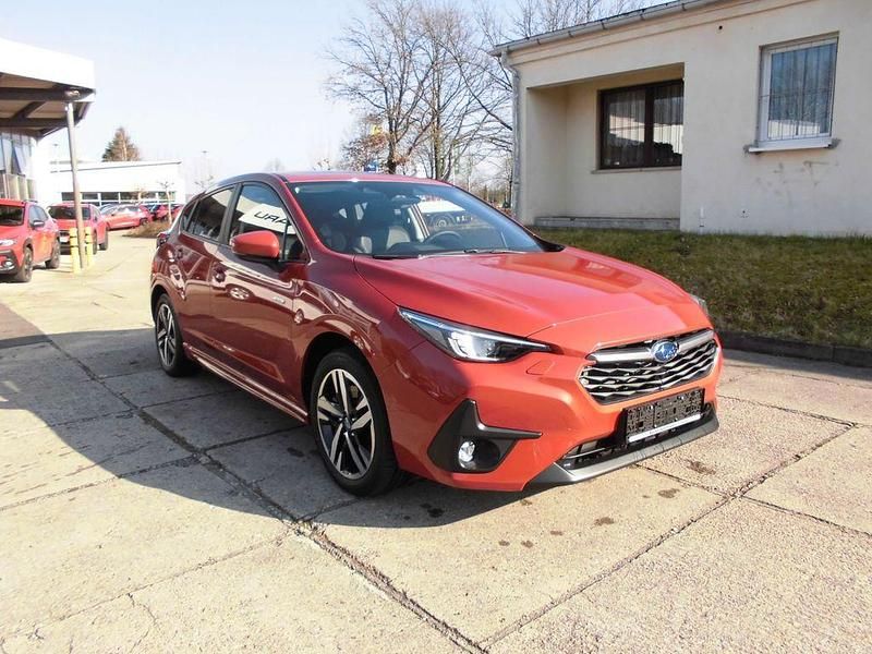 Orange Gebraucht 2023 Subaru Impreza Platinum Limousine | 30.890 € (Fairer Preis) - Bild 1/4