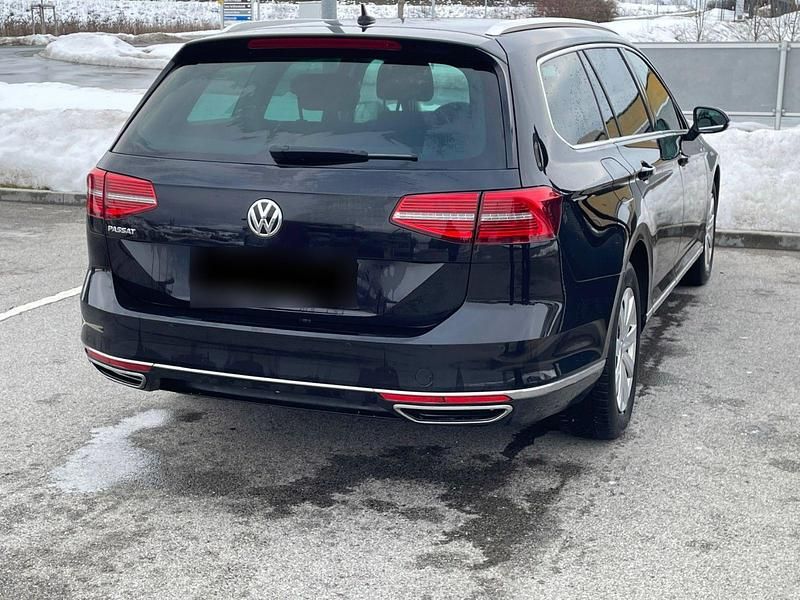 Gebraucht VW Passat Highline 190 PS (139 kW) 2018 Schwarz Kombi