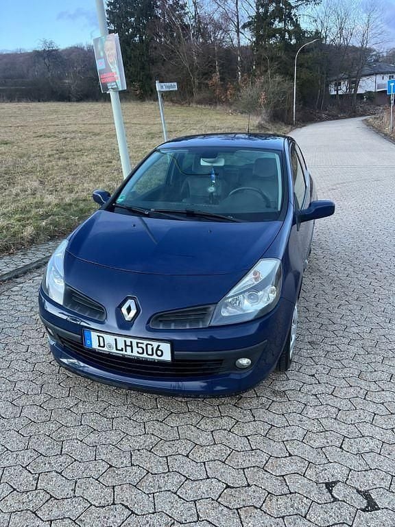 Gebraucht Renault Clio II Authentique 75 PS (55 kW) 2006 Blau Limousine