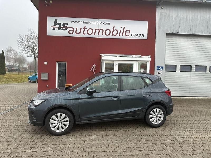 Grau Gebraucht 2023 Seat Arona Style SUV | 15.399 € (Guter Preis) - Bild 1/4