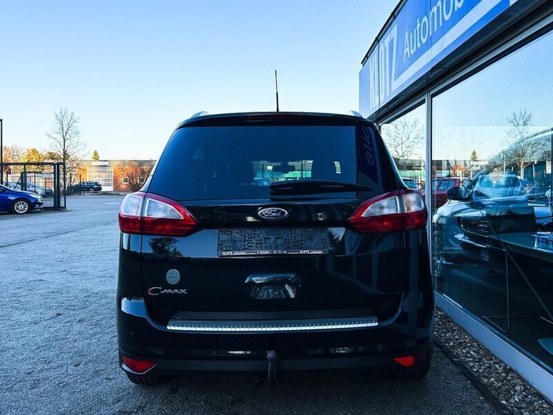 Gebraucht Ford Grand C-Max Titanium 182 PS (133 kW) 2011 Pantherschwarz metallic Van / Kleinbus