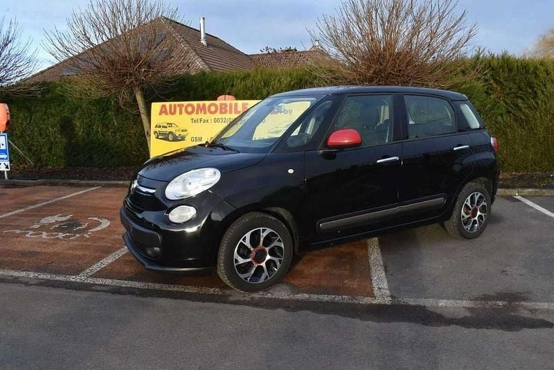 Gebraucht Fiat 500L Lounge 95 PS (69 kW) 2016 Schwarz Van / Kleinbus