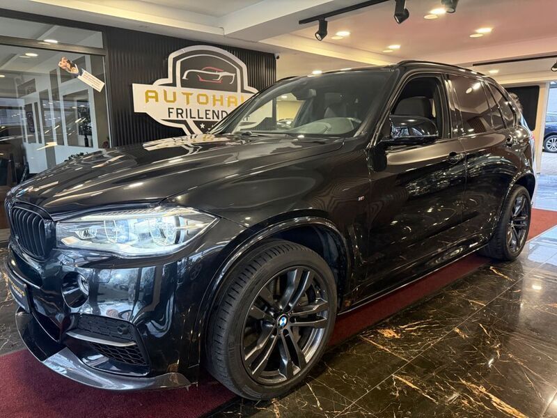Black sapphire metallic Gebraucht 2013 BMW X5 M50 Sport Line SUV | 23.950 € - Bild 1/4