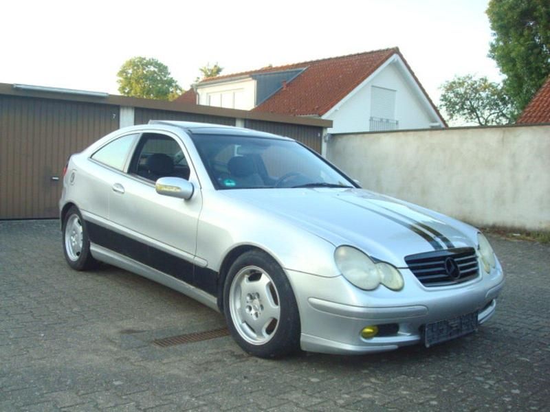 Silber Gebraucht 2001 Mercedes CL230 Coupé | 900 € - Bild 1/4