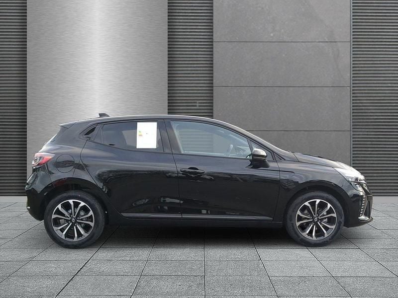Nuova Renault Clio V Techno 2025 Nero Utilitaria