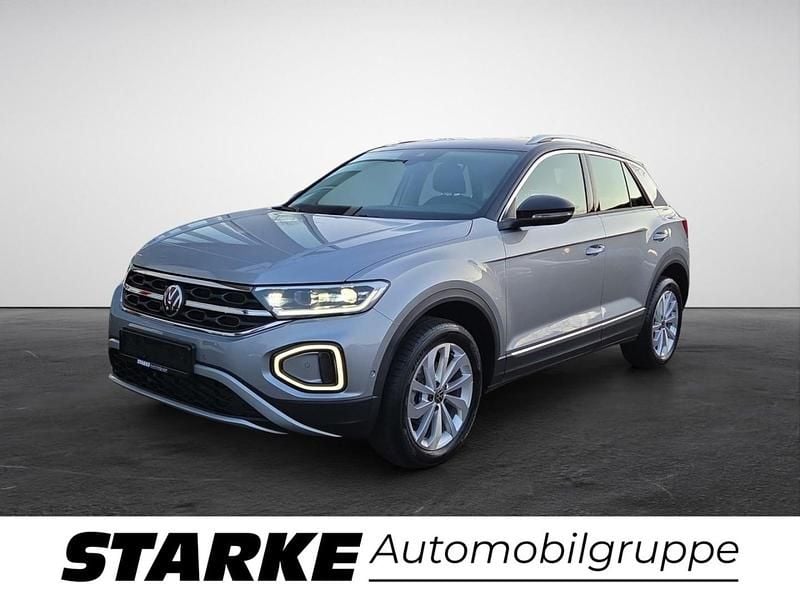 Gebraucht VW T-Roc Style 150 PS (110 kW) 2025 Silber (pyritsilber metallic) SUV