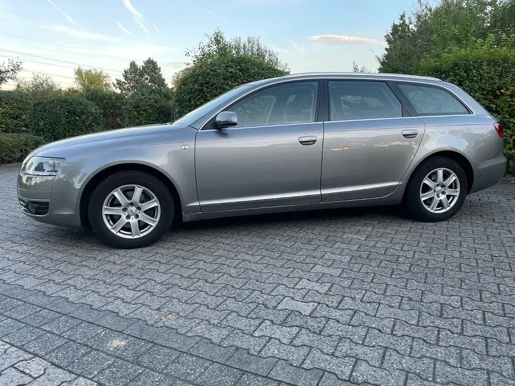 Gebraucht Audi A6 177 PS (130 kW) 2005 Grau Kombi