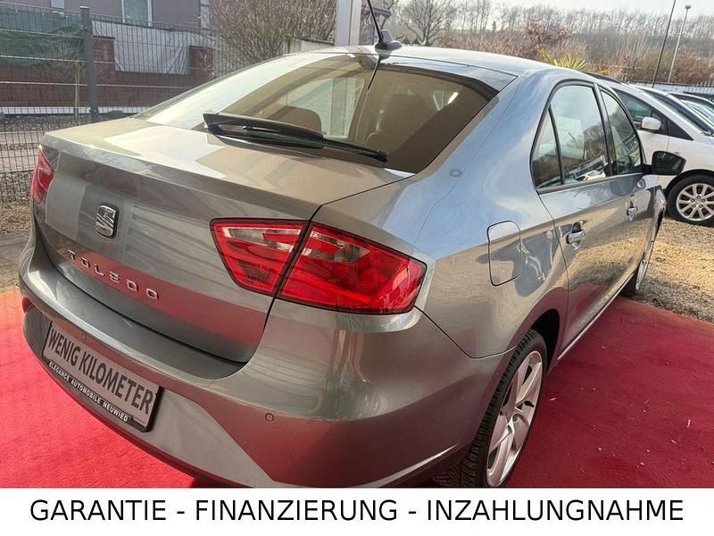 Gebraucht Seat Toledo Style 122 PS (89 kW) 2013 Grau Kleinwagen