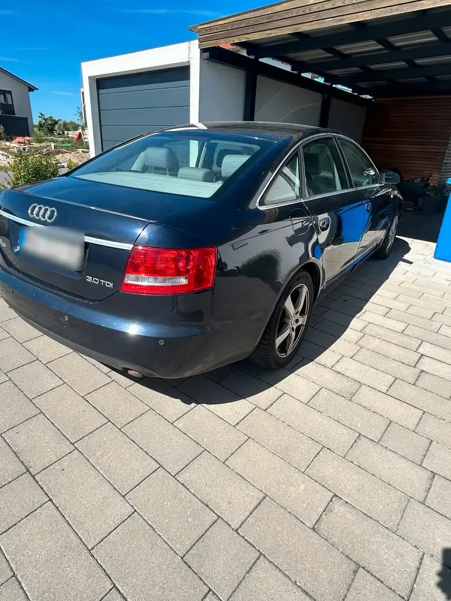 Gebraucht Audi A6 224 PS (164 kW) 2004 Blau Limousine