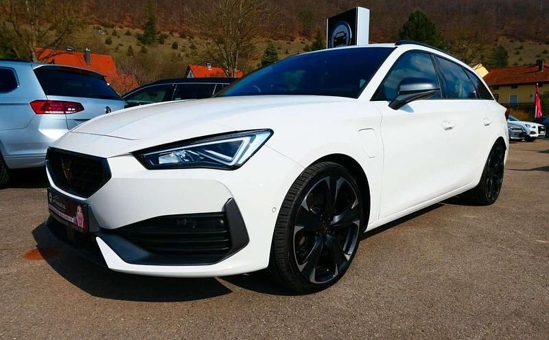 Gebraucht Cupra Leon VZ 150 PS (110 kW) 2023 Weiß Limousine