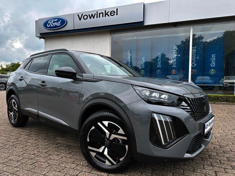 Grau Gebraucht 2024 Peugeot 2008 GT SUV | 23.895 € (Fairer Preis) - Bild 1/4
