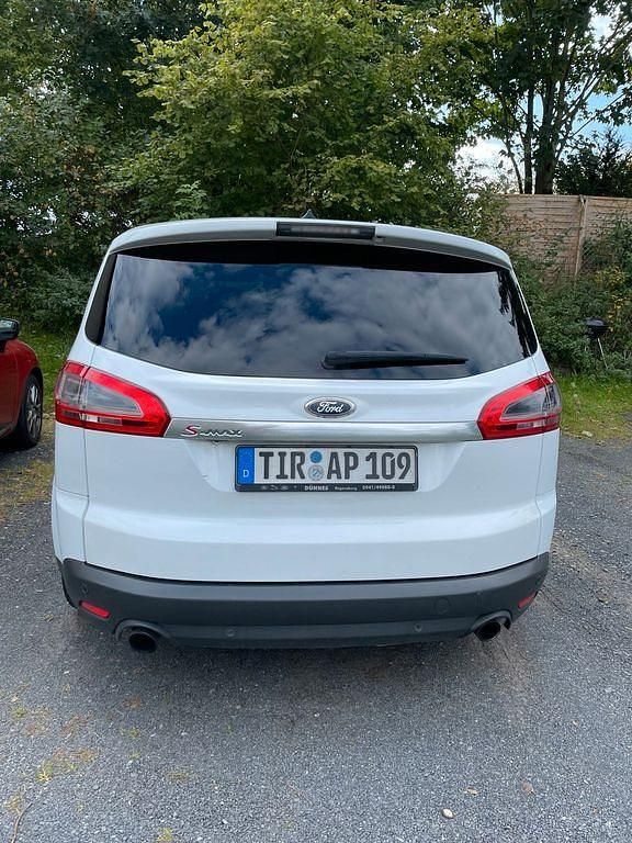 Gebraucht Ford S-MAX Titanium 200 PS (147 kW) 2012 Weiß Van / Kleinbus