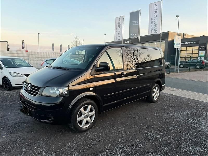 Second-hand VW T5 131 CP (96 kW) 2007 Negru Van