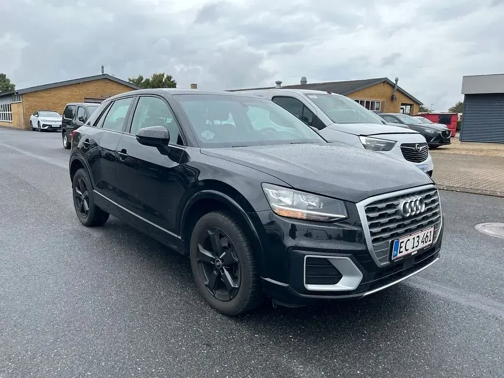 Gebraucht Audi Q2 Sport 116 PS (85 kW) 2018 Schwarz SUV