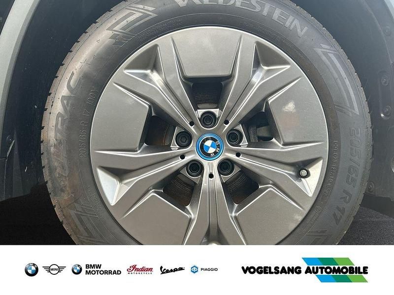 Gebraucht BMW iX1 Performance 230 kW (313 PS) 2023 Schwarz SUV