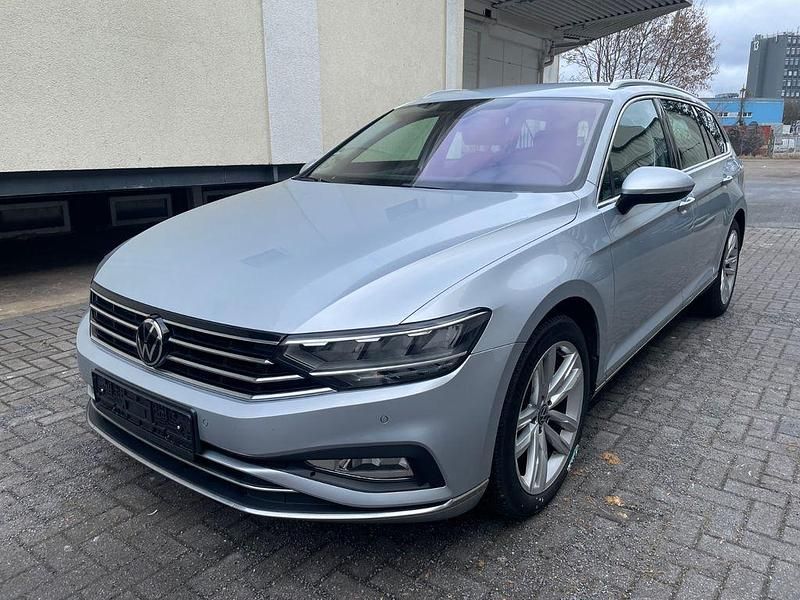 Gebraucht VW Passat Elegance 200 PS (147 kW) 2021 Silber Limousine